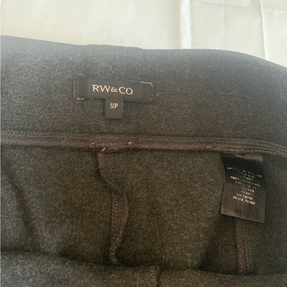 RW&CO. Womans dark grey skinny pants size  small - Picture 7 of 9